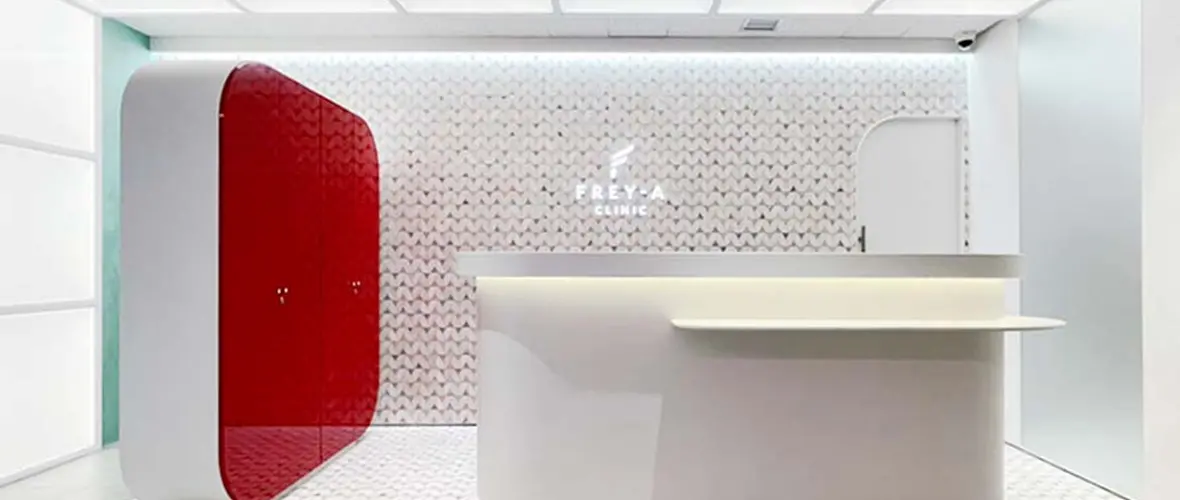 大阪梅田院内観